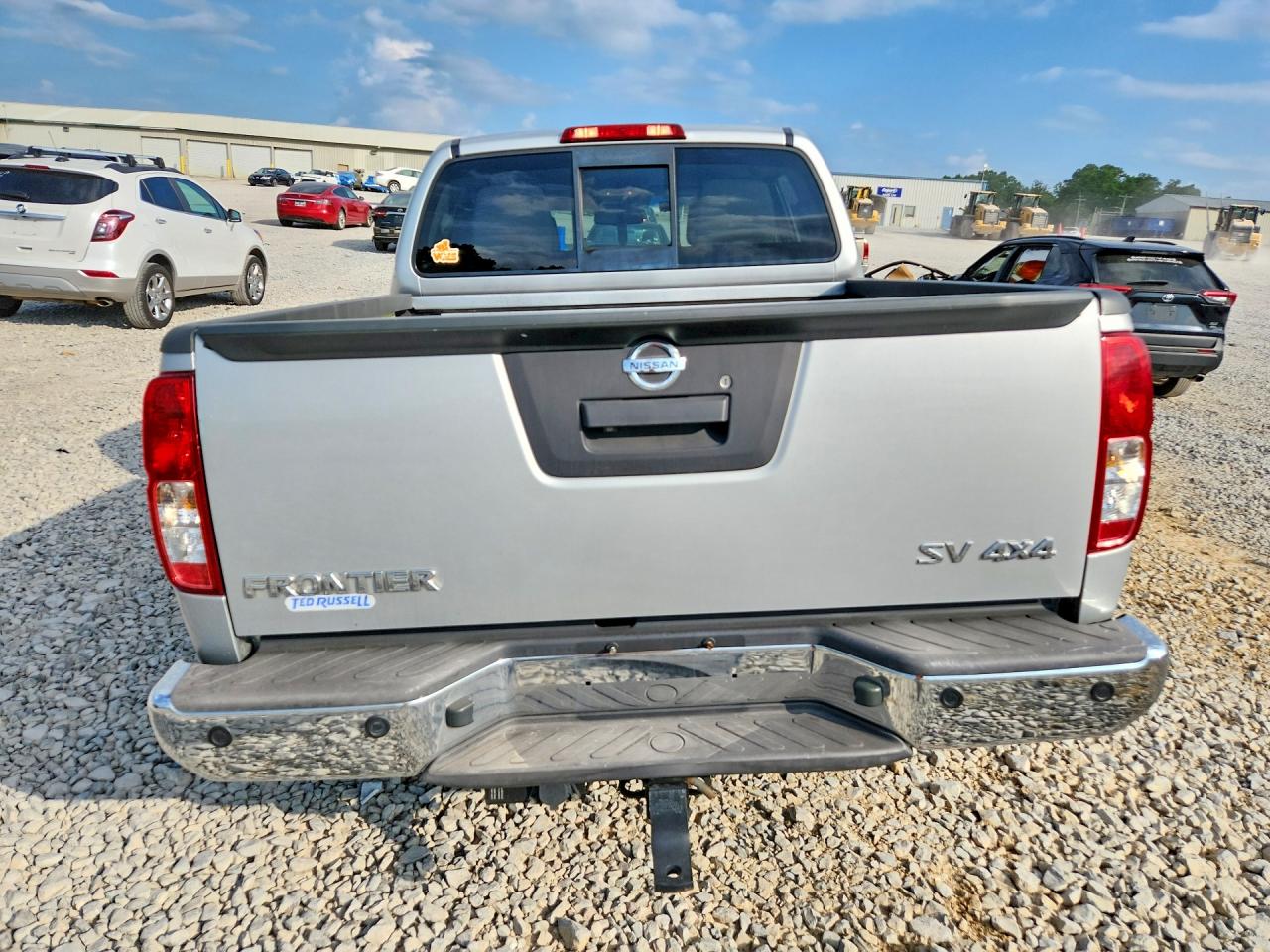 Nissan Frontier Sv