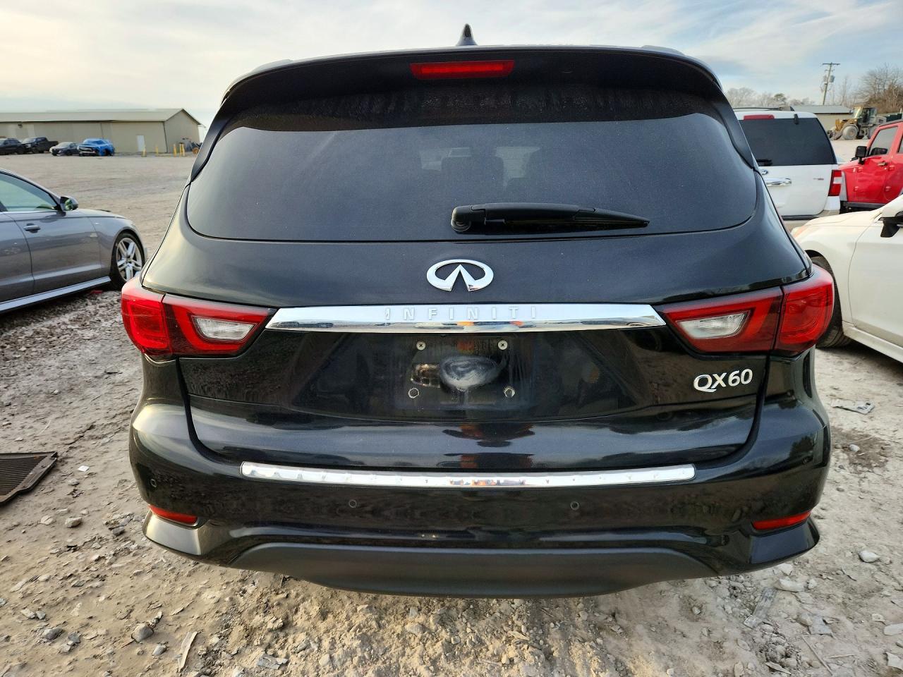 INFINITI Qx Luxe