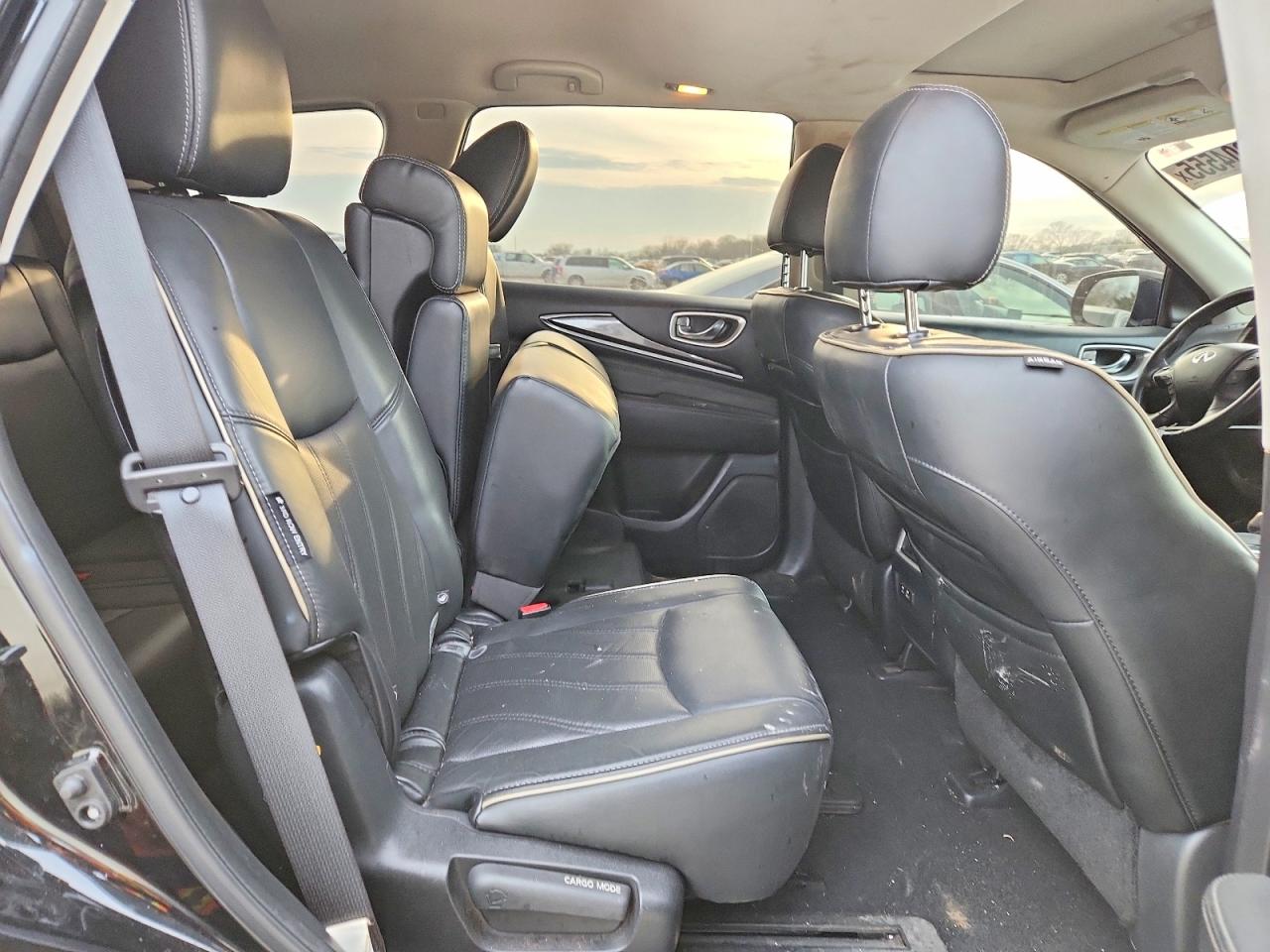 INFINITI Qx Luxe