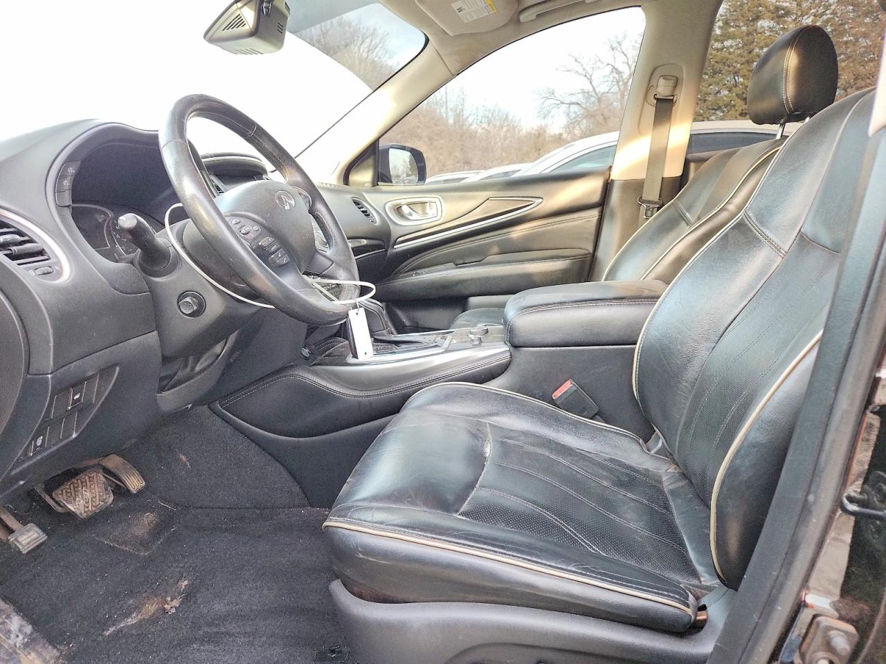 INFINITI Qx Luxe