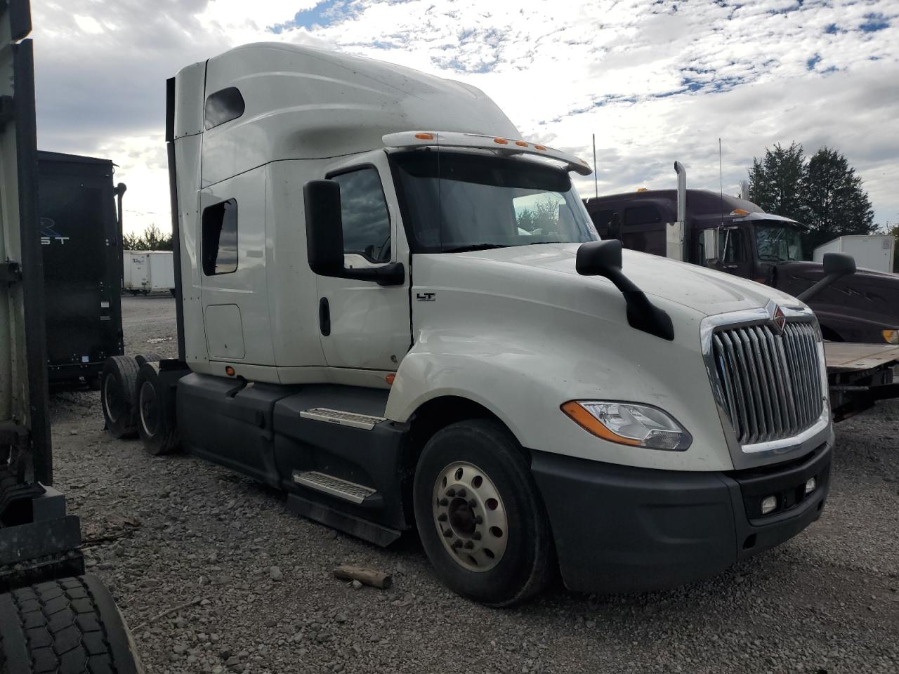 Salvage International Lt625 Image