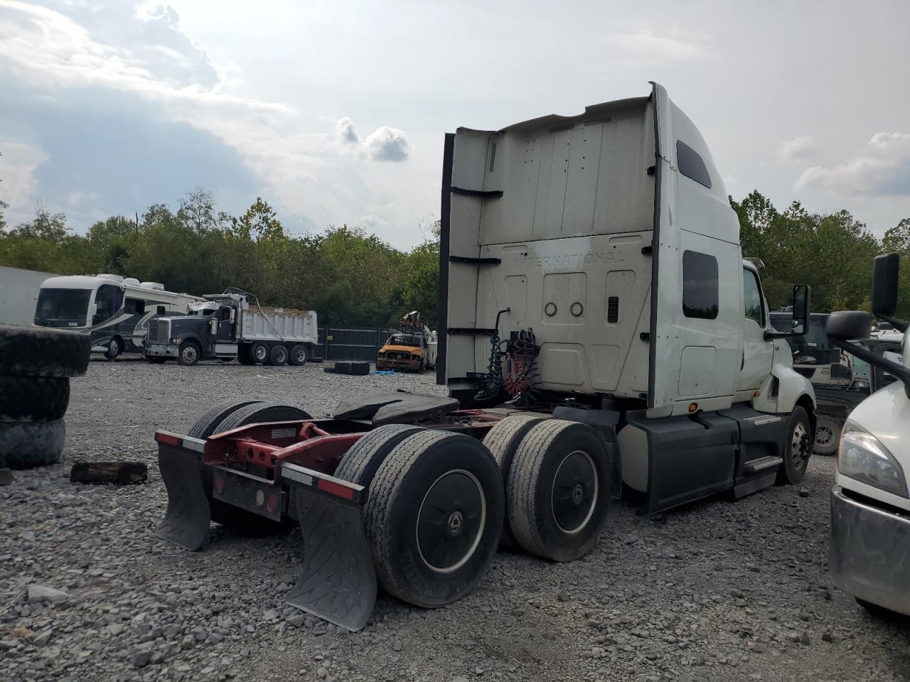 International Lt625