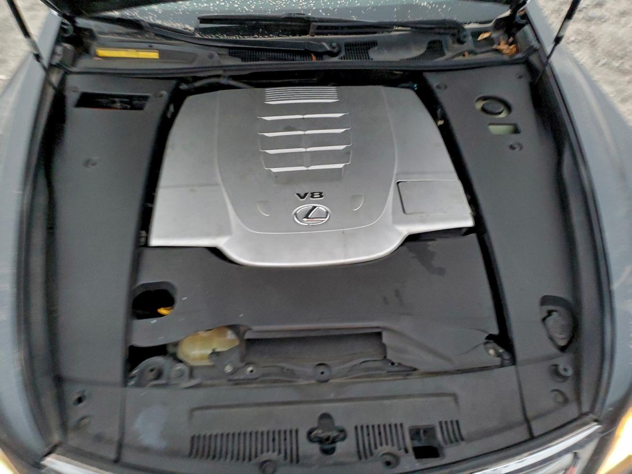 Lexus LS 460
