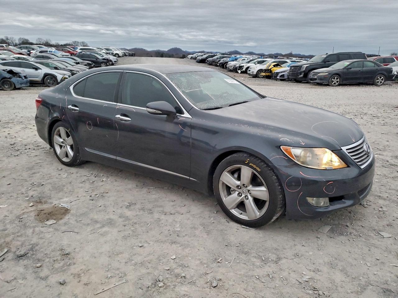 Lexus LS 460