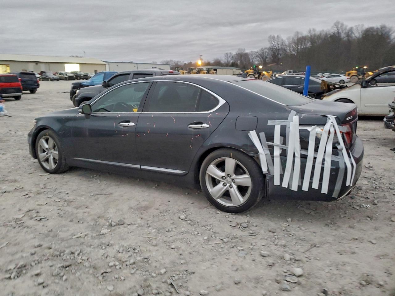 Lexus LS 460