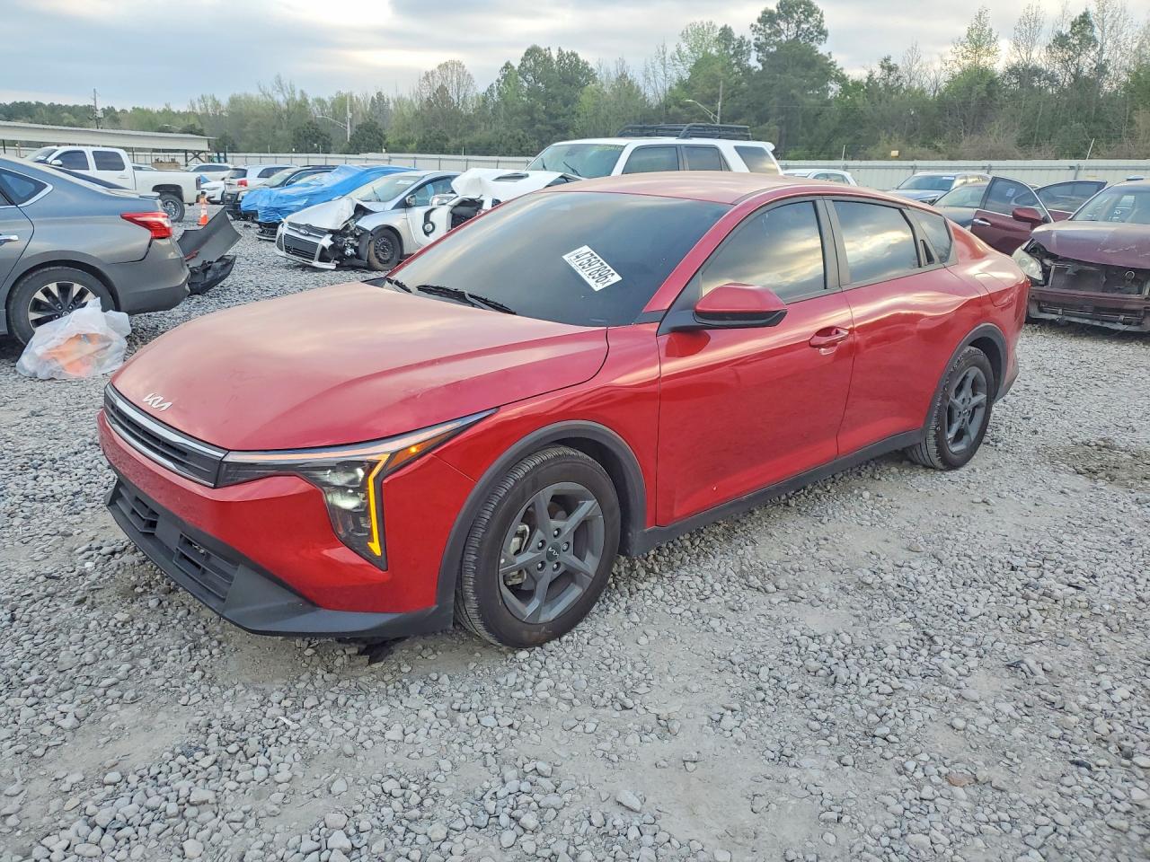 Salvage Kia K4 Image