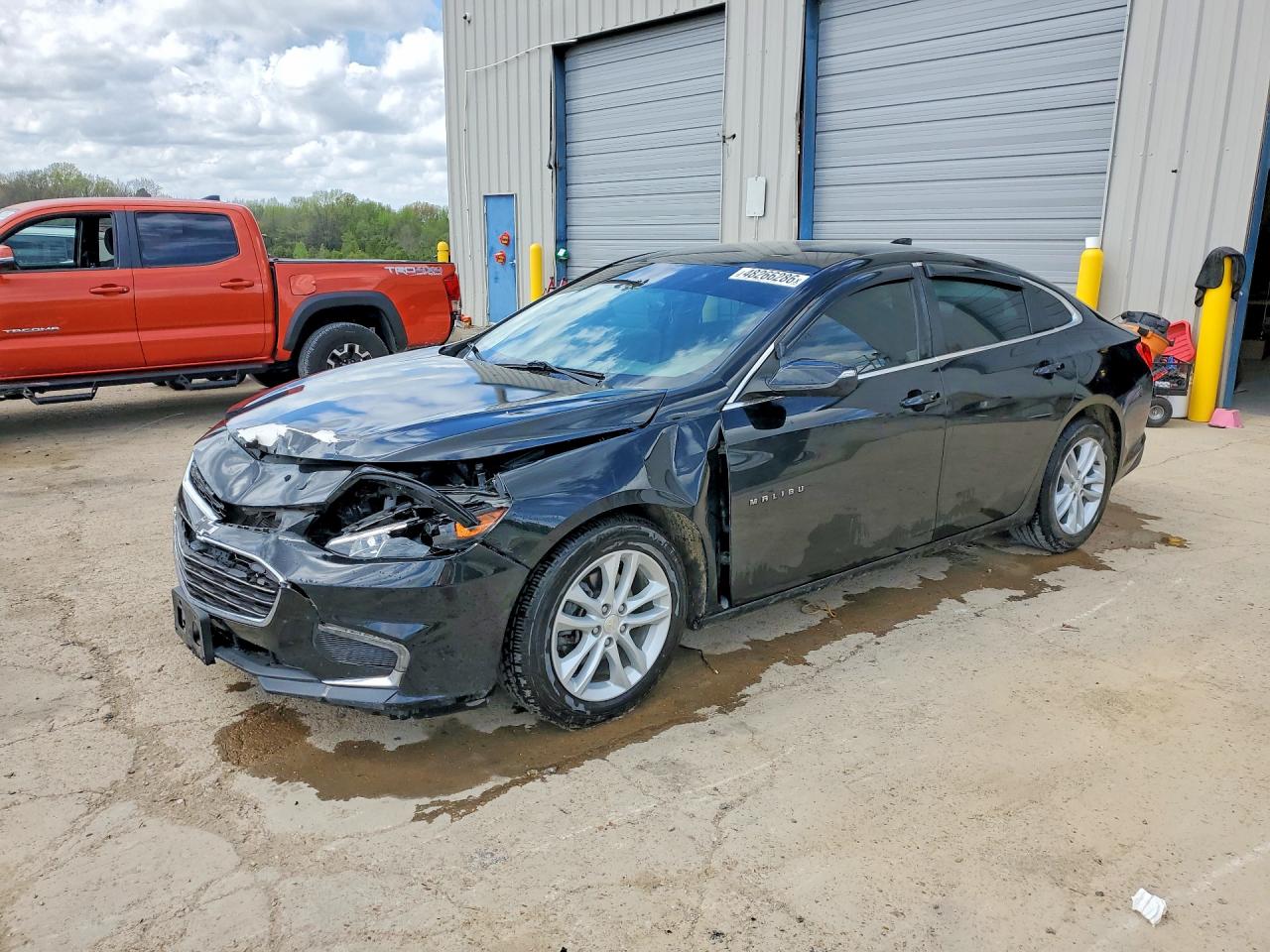 Salvage Chevrolet Malibu Image