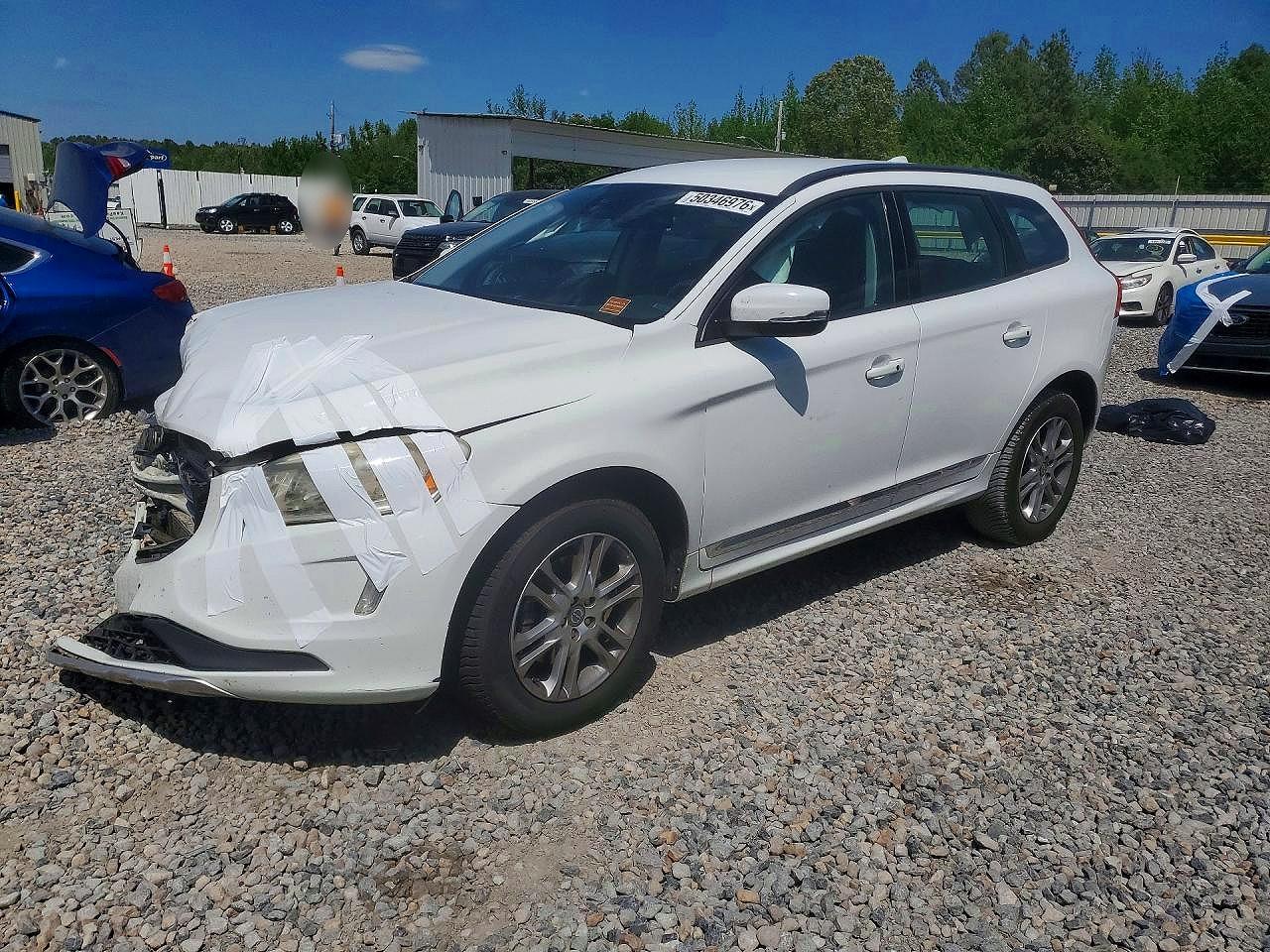 Salvage Volvo XC60 Image