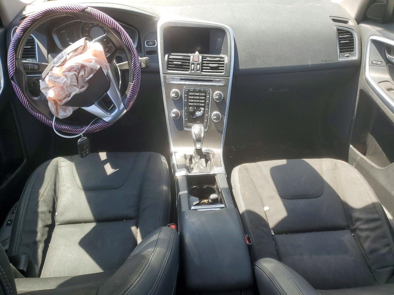 Volvo XC60 T5