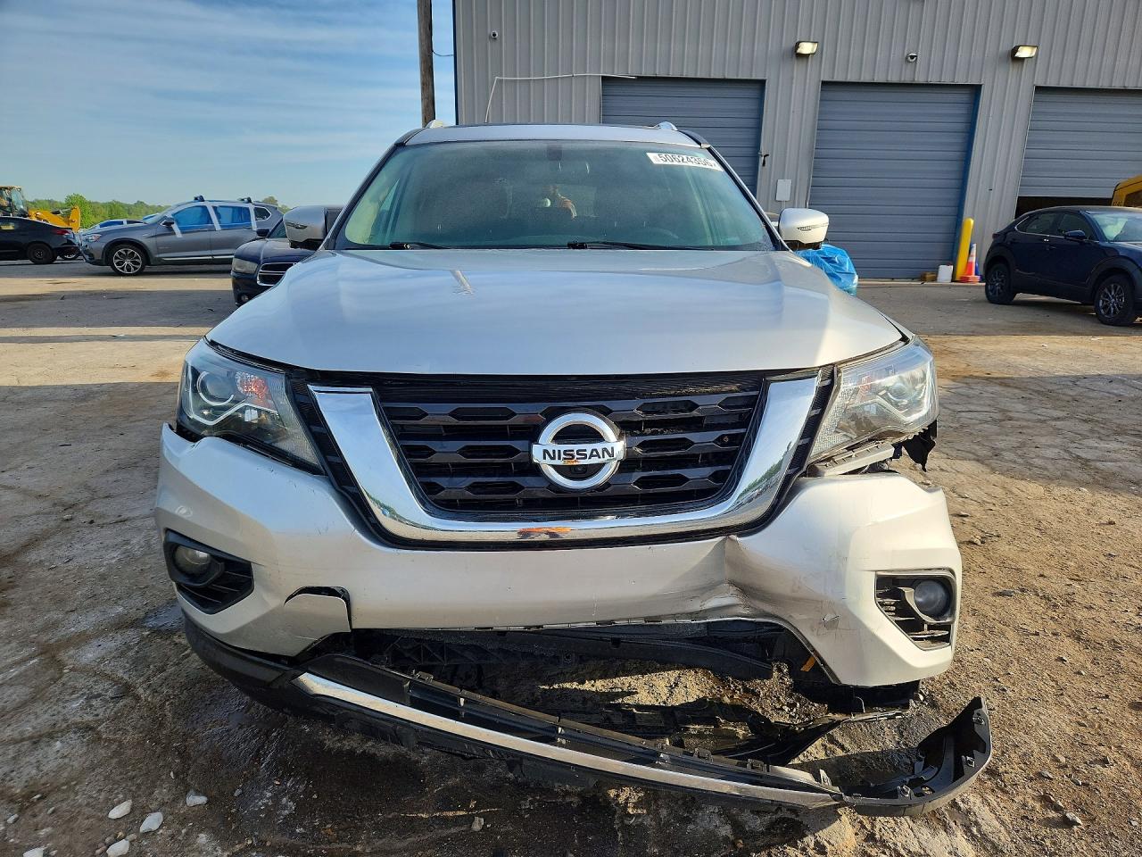 Nissan Pathfinder Sl