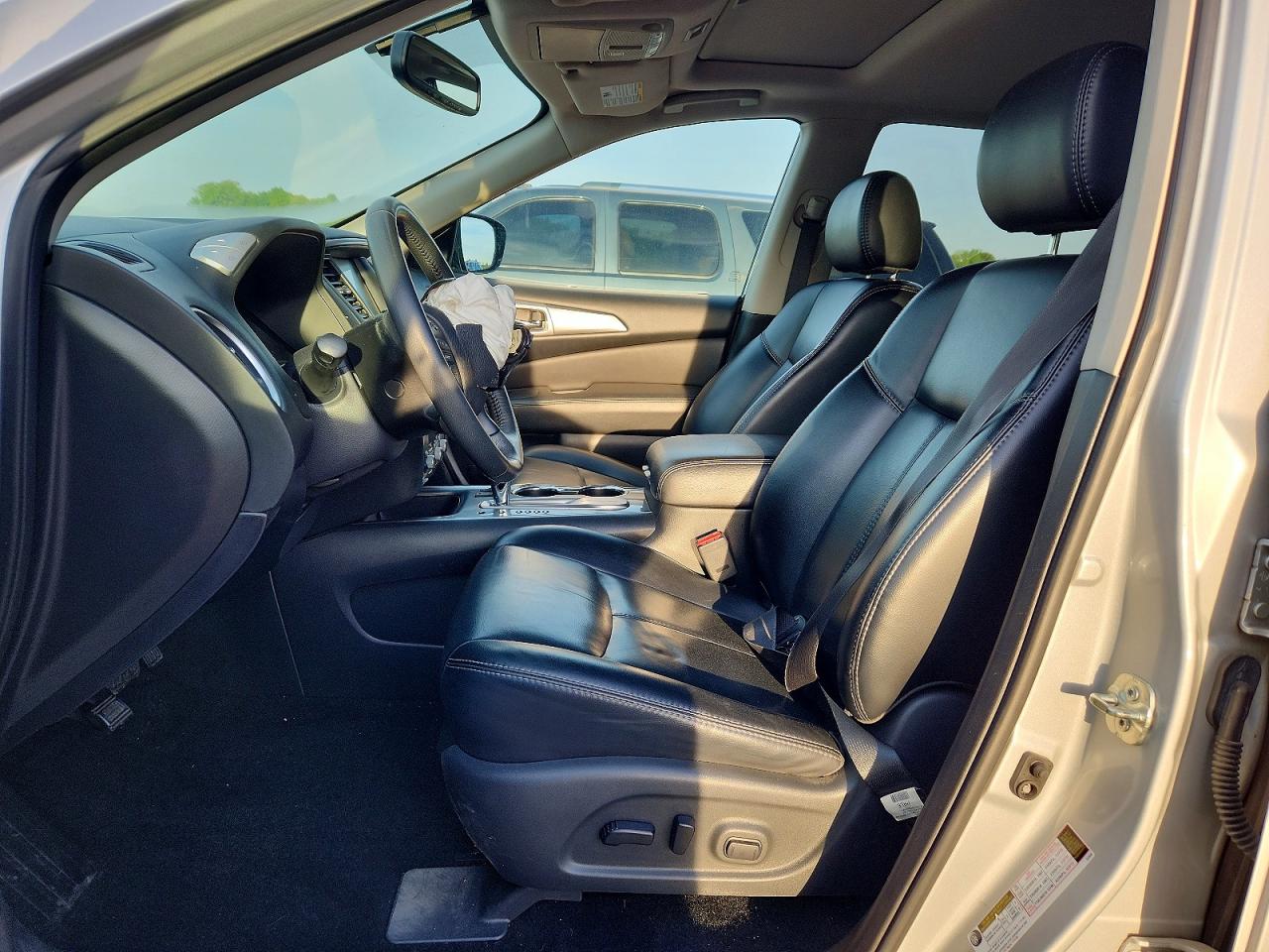 Nissan Pathfinder Sl