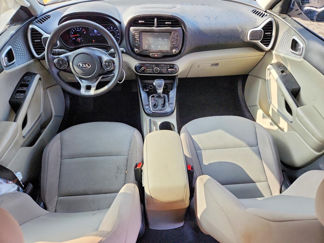 Kia Soul Lx
