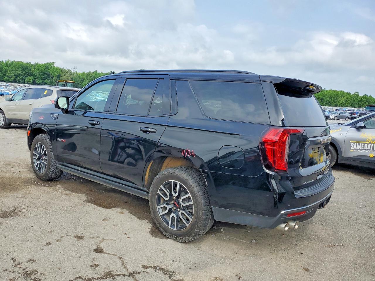 GMC Yukon At4