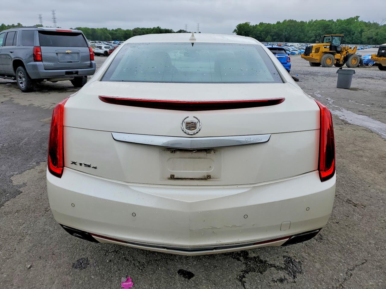 Cadillac XTS Luxury Collection