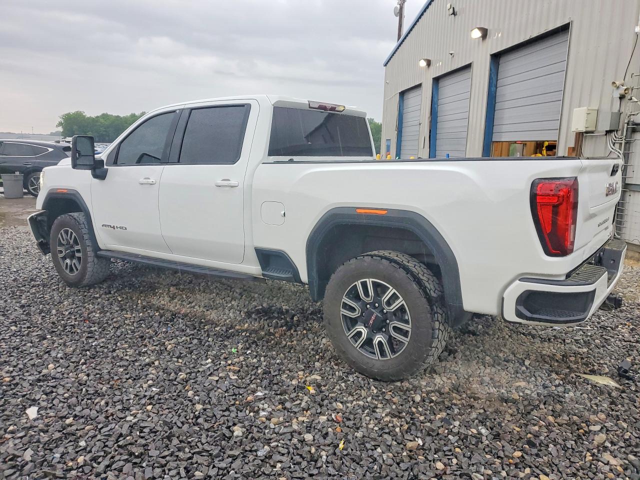 GMC Sierra