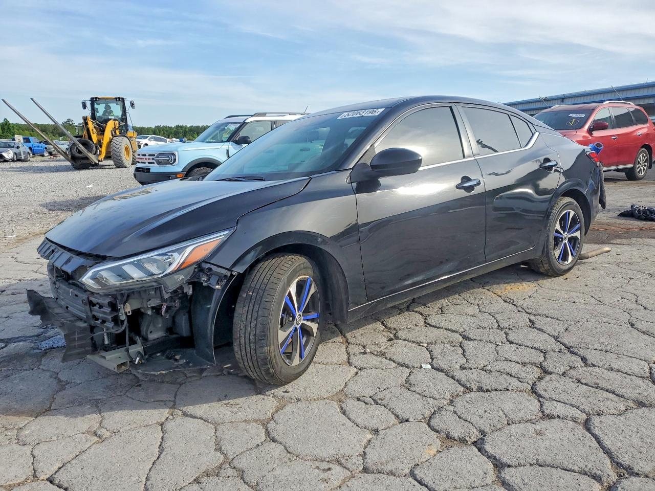 Salvage Nissan Sentra Image