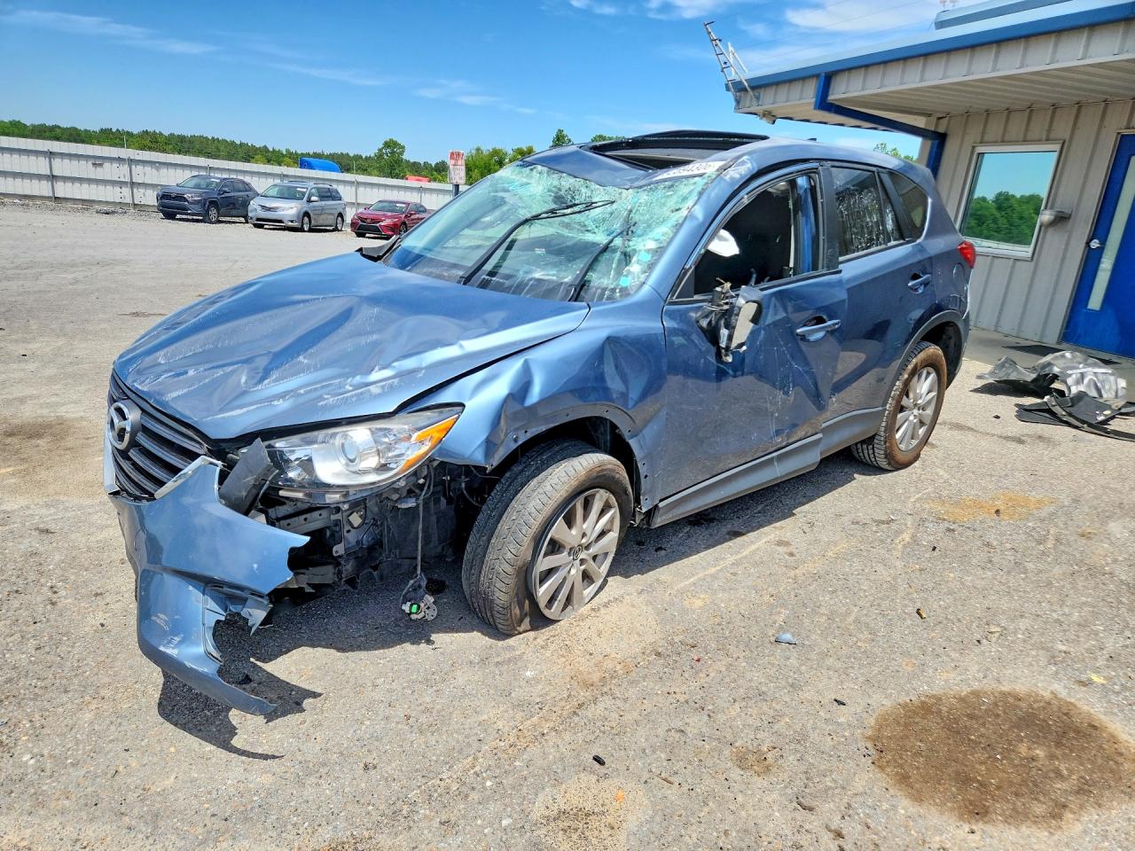 Salvage Mazda Cx Image