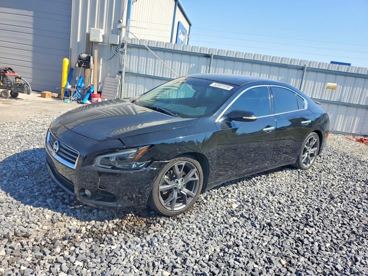 Salvage Nissan Maxima Image