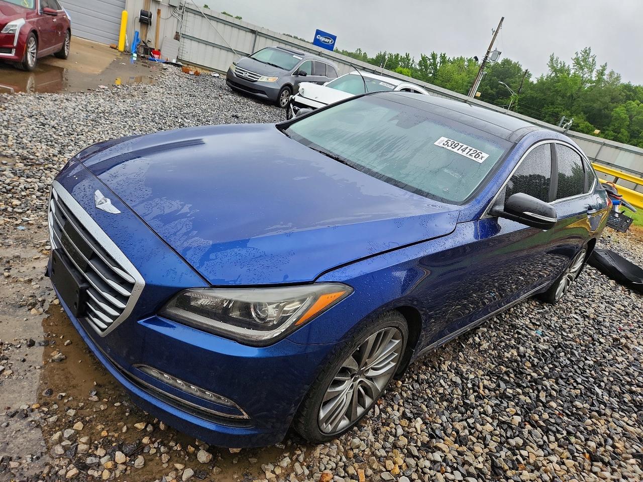 Salvage Hyundai Genesis Image