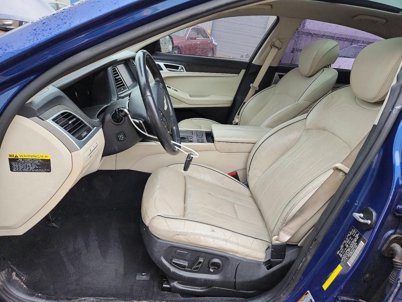 Hyundai Genesis 5.0l
