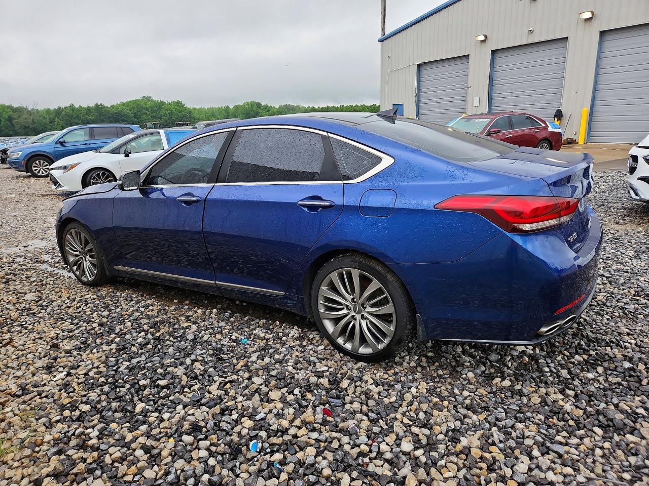 Hyundai Genesis 5.0l