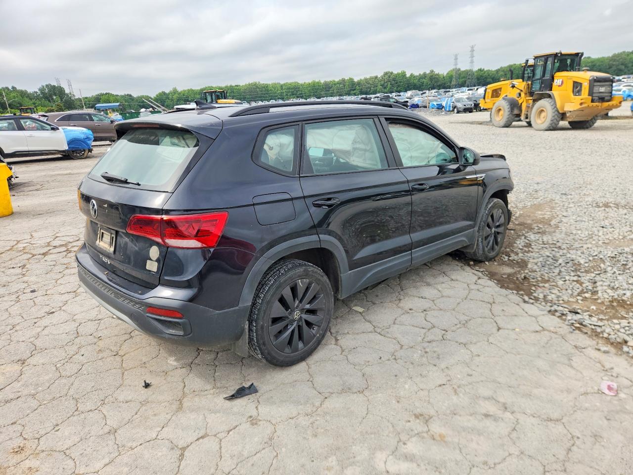 Volkswagen Taos S