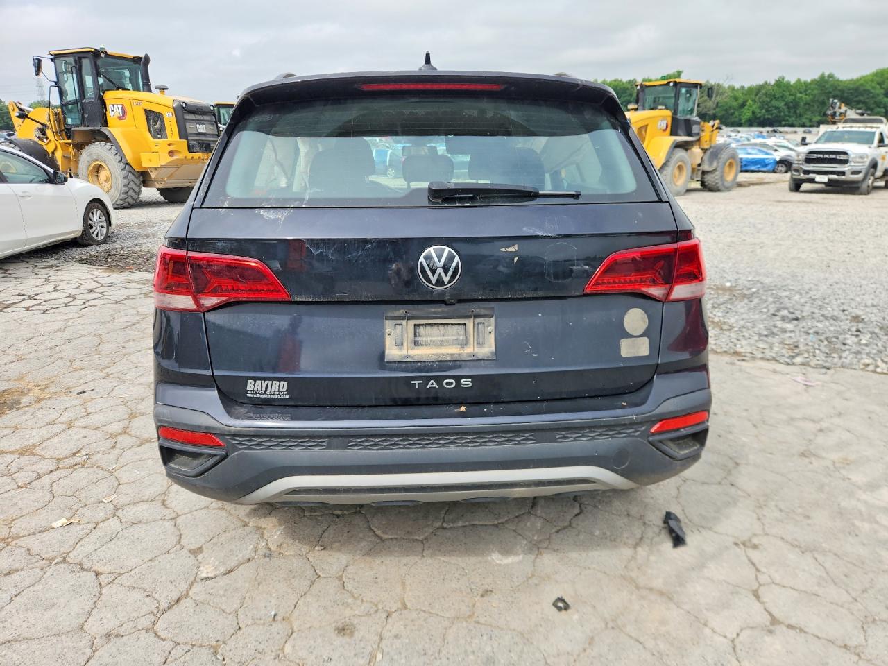 Volkswagen Taos S