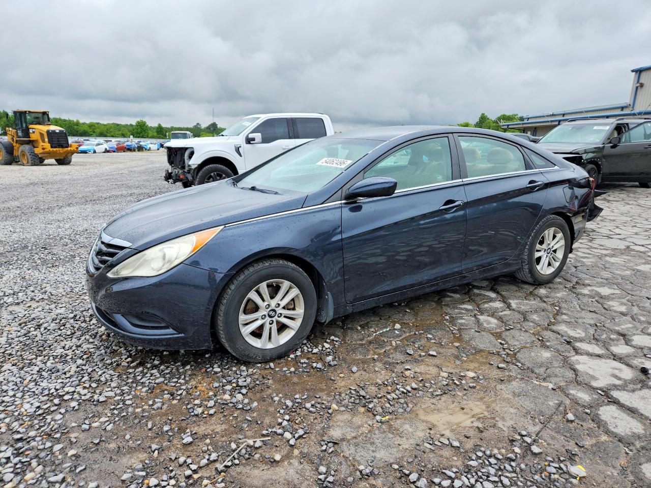 Salvage Hyundai SONATA Image
