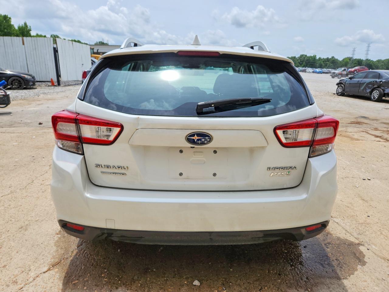Subaru Impreza Premium
