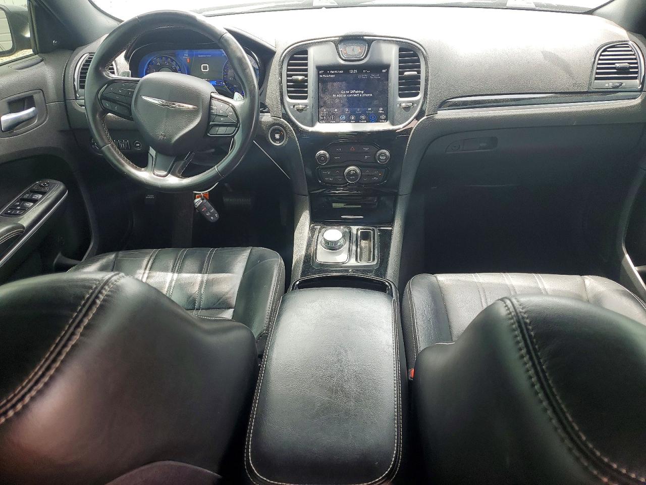 Chrysler 300 S