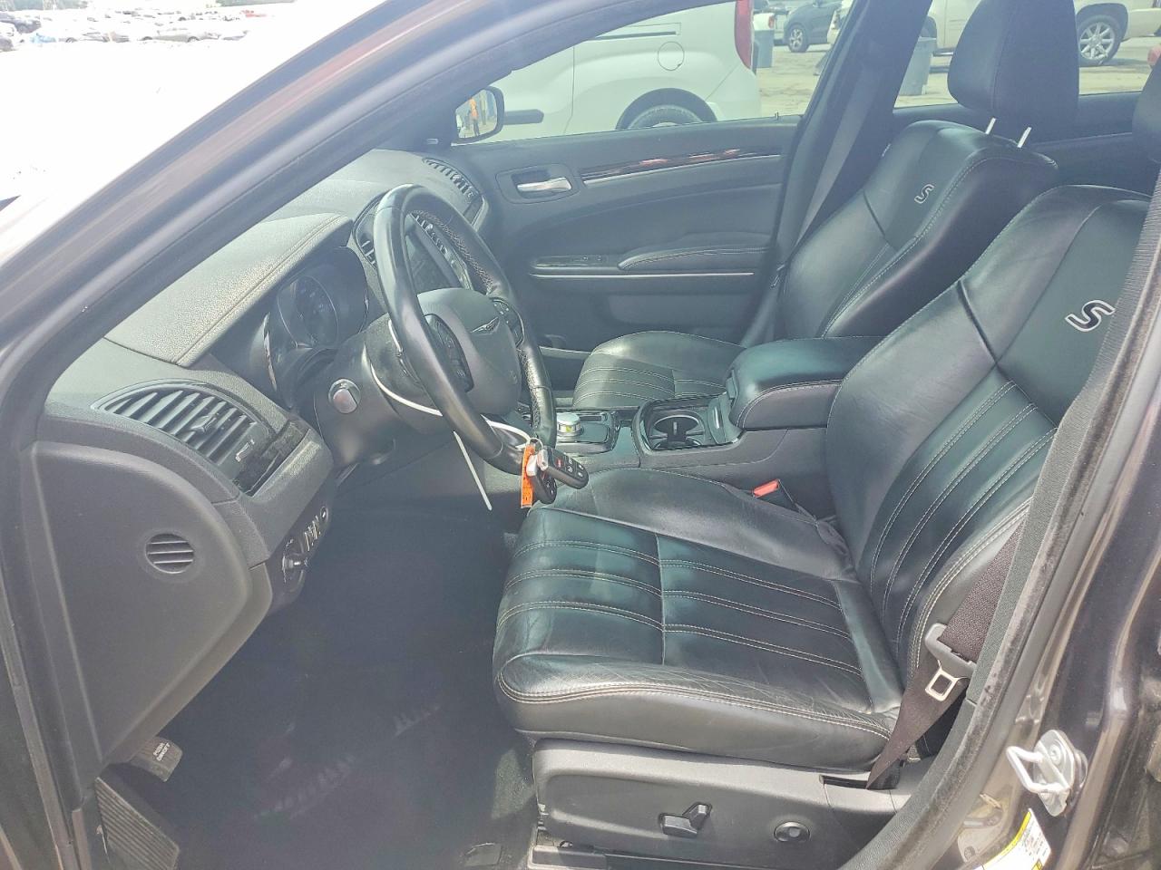 Chrysler 300 S