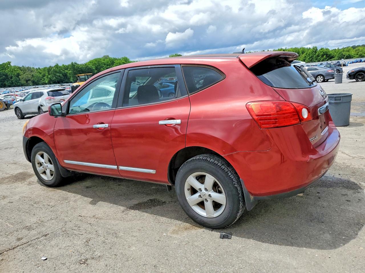 Nissan Rogue S