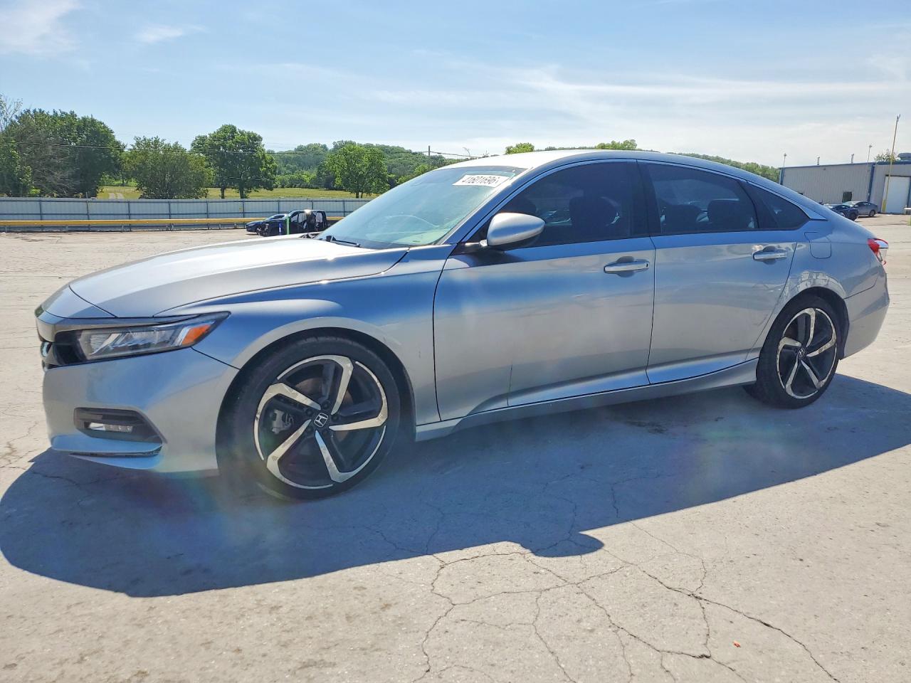 Salvage Honda Accord Image