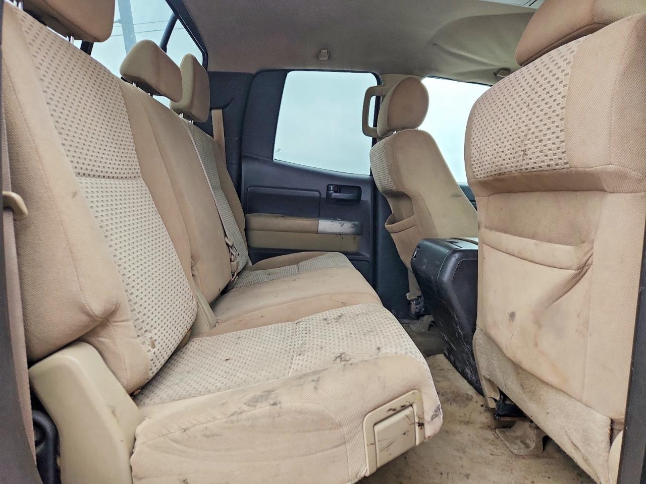 Toyota Tundra Sr5