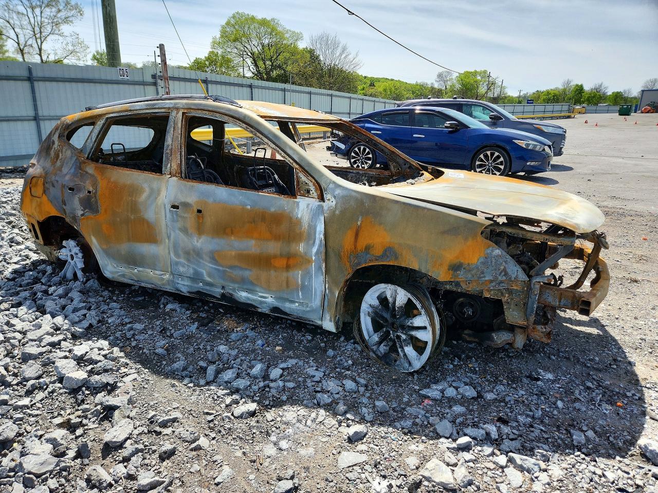 Nissan Rogue S