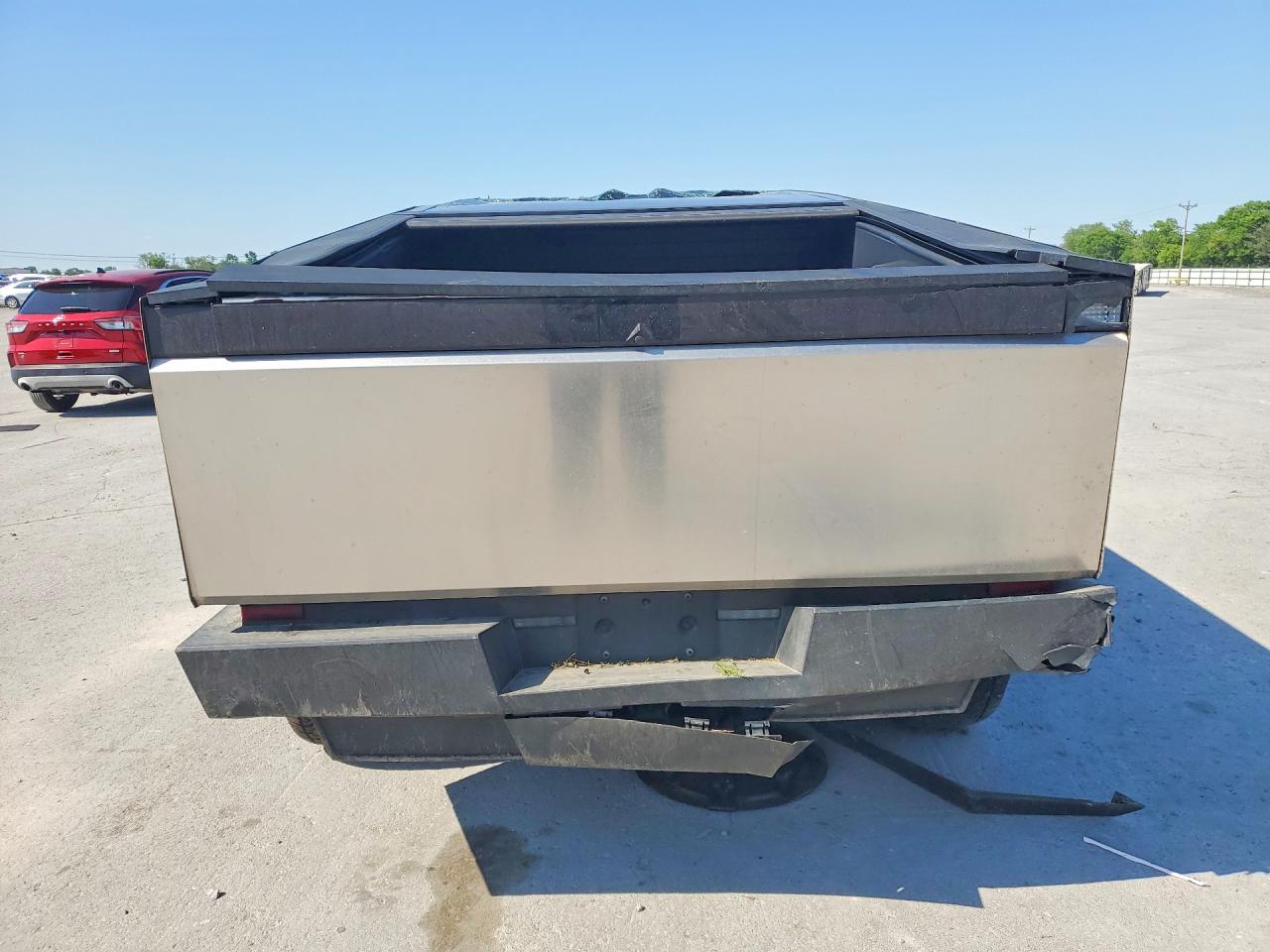 Tesla Cybertruck