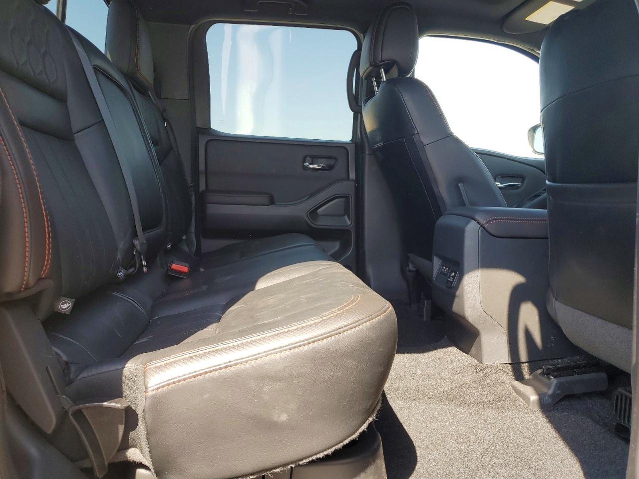 Nissan Frontier Pro-4x