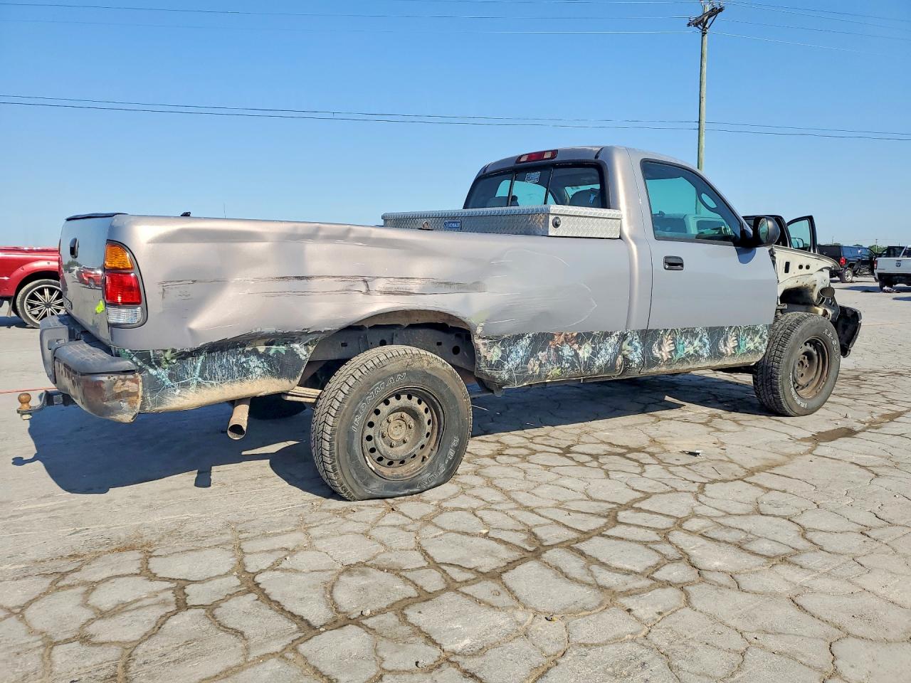 Toyota Tundra Base