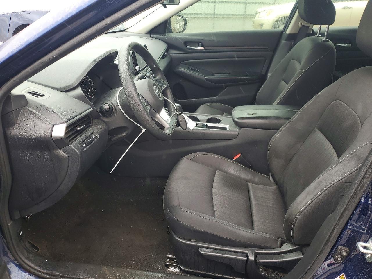 Nissan Altima S