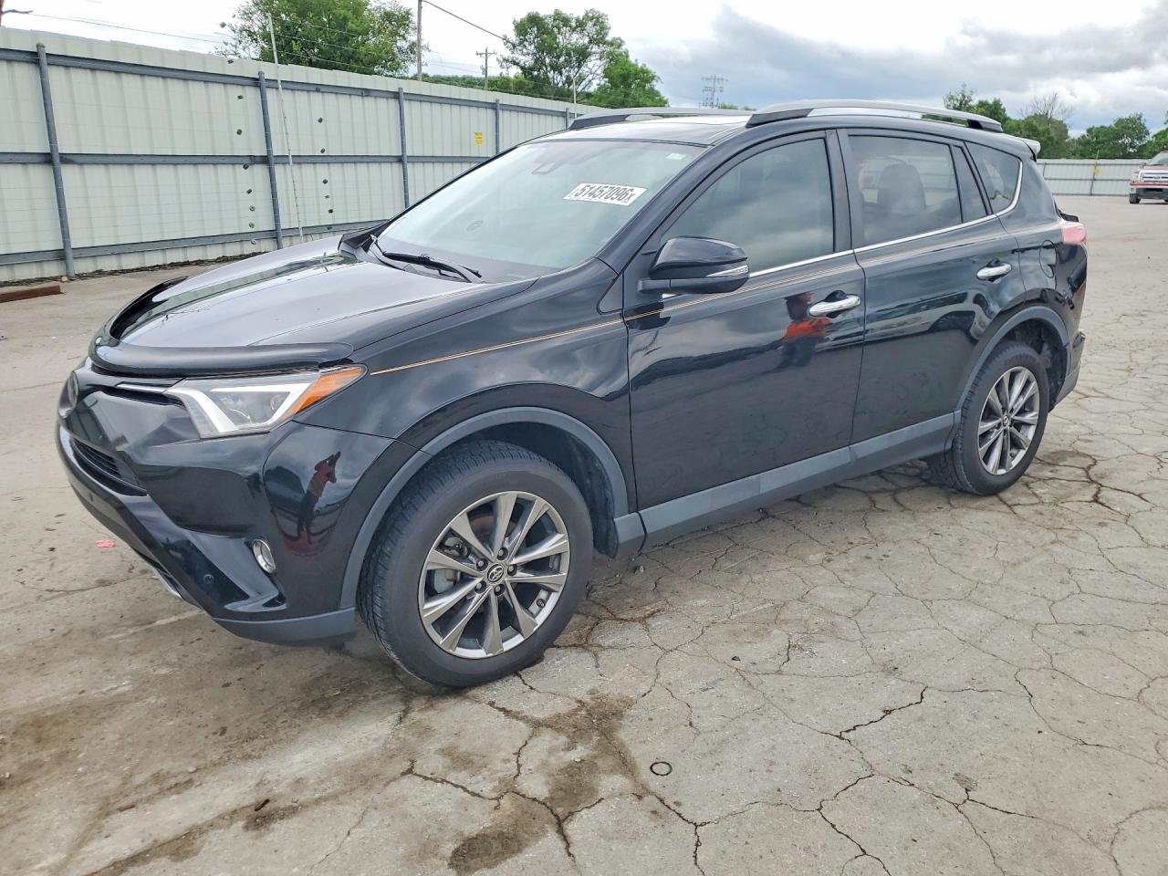 Salvage Toyota RAV4 Image