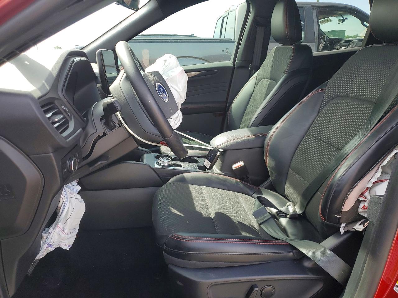 Ford Escape St Line