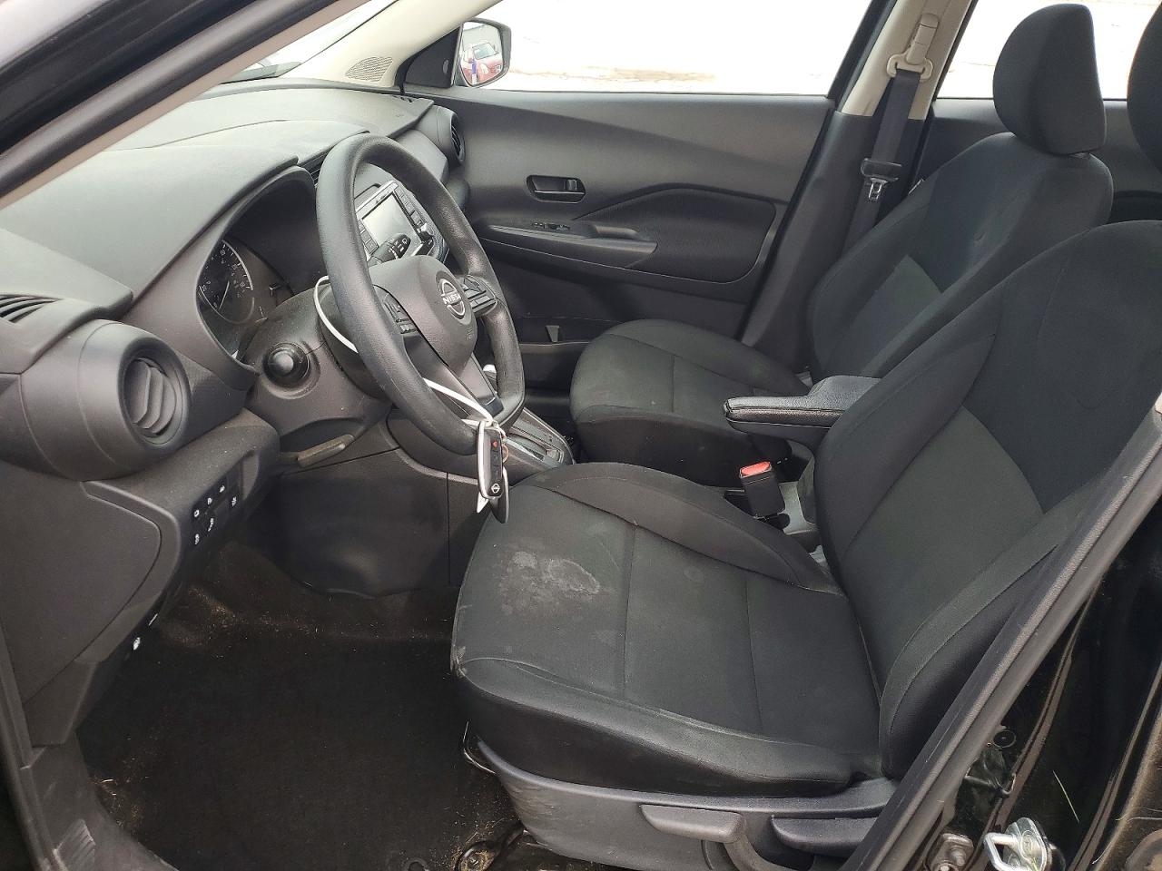 Nissan Kicks S