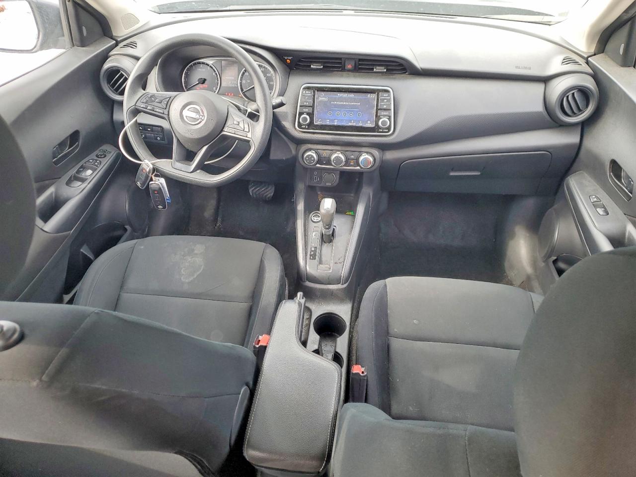 Nissan Kicks S