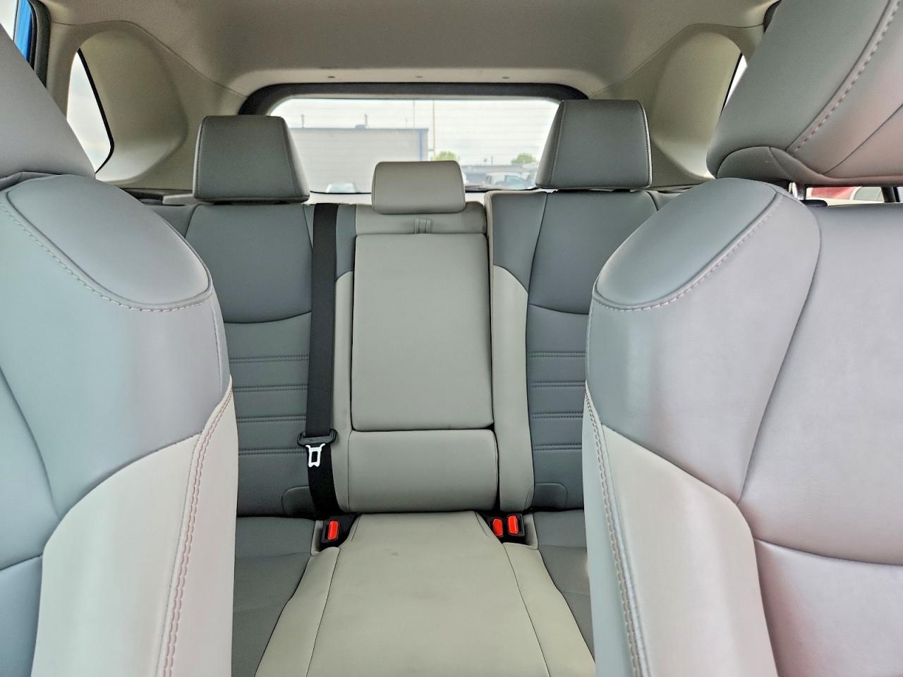 Toyota RAV4 Xle Premium
