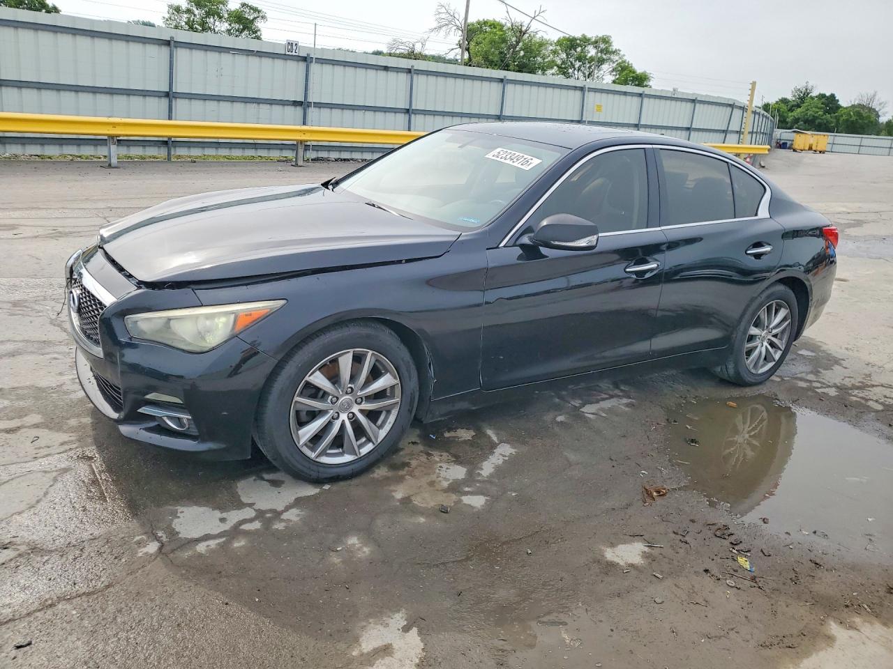 Salvage INFINITI Q50 Image