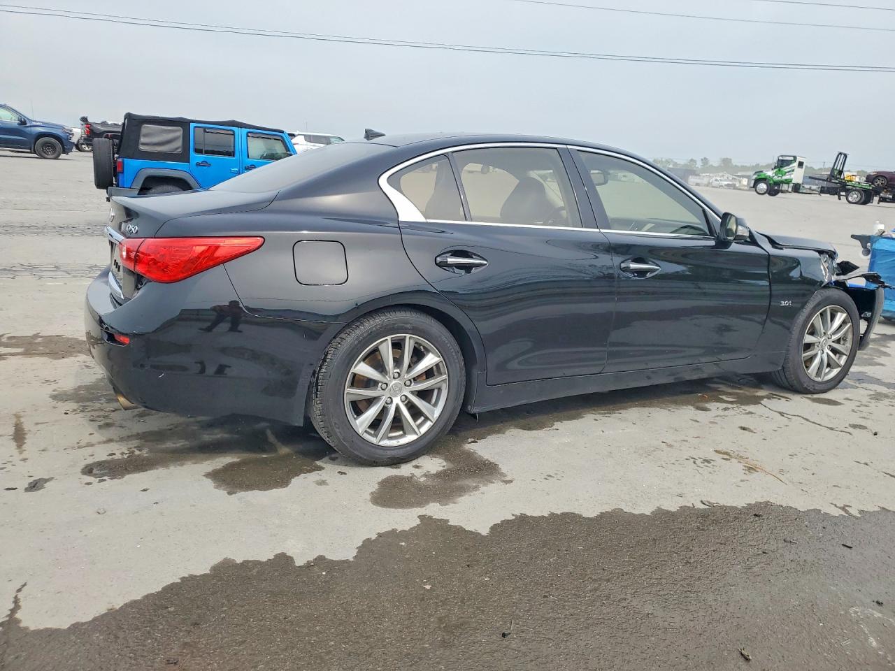INFINITI Q50 3.0t Premium