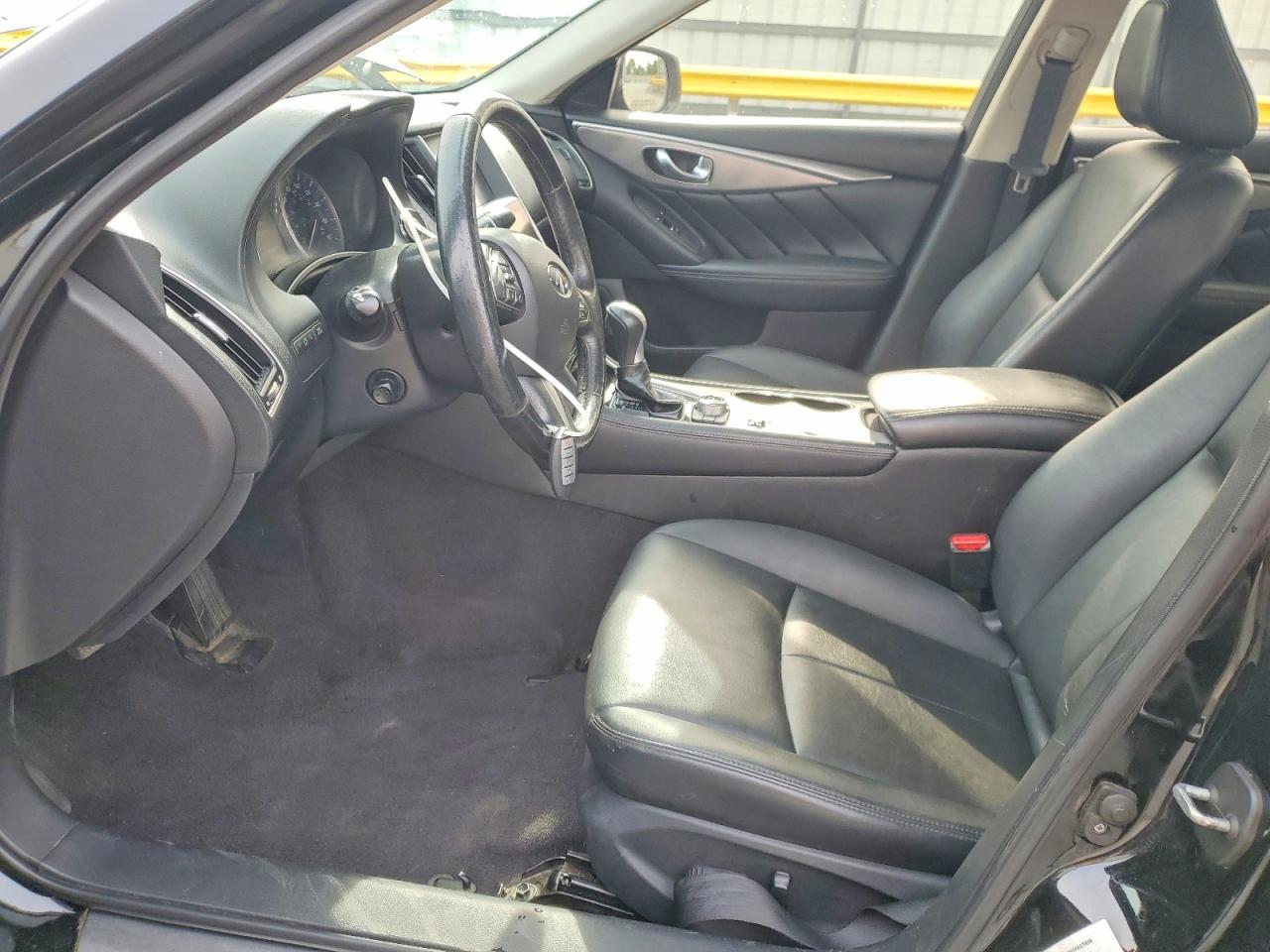 INFINITI Q50 3.0t Premium