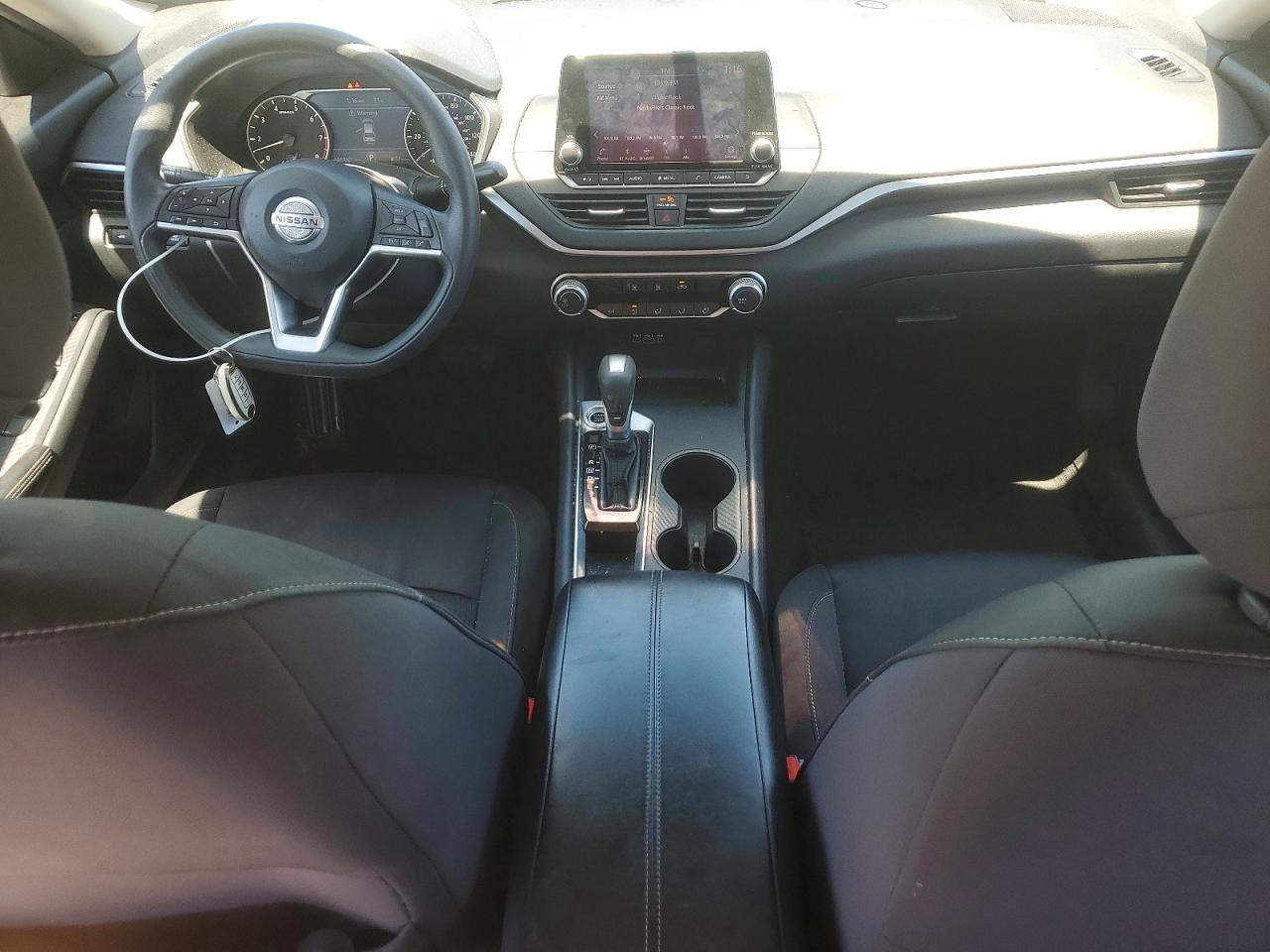 Nissan Altima S