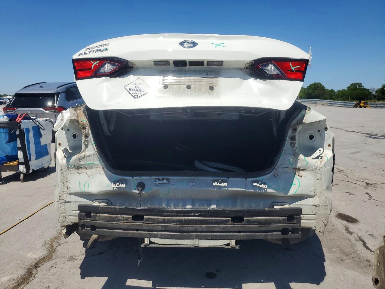 Nissan Altima S