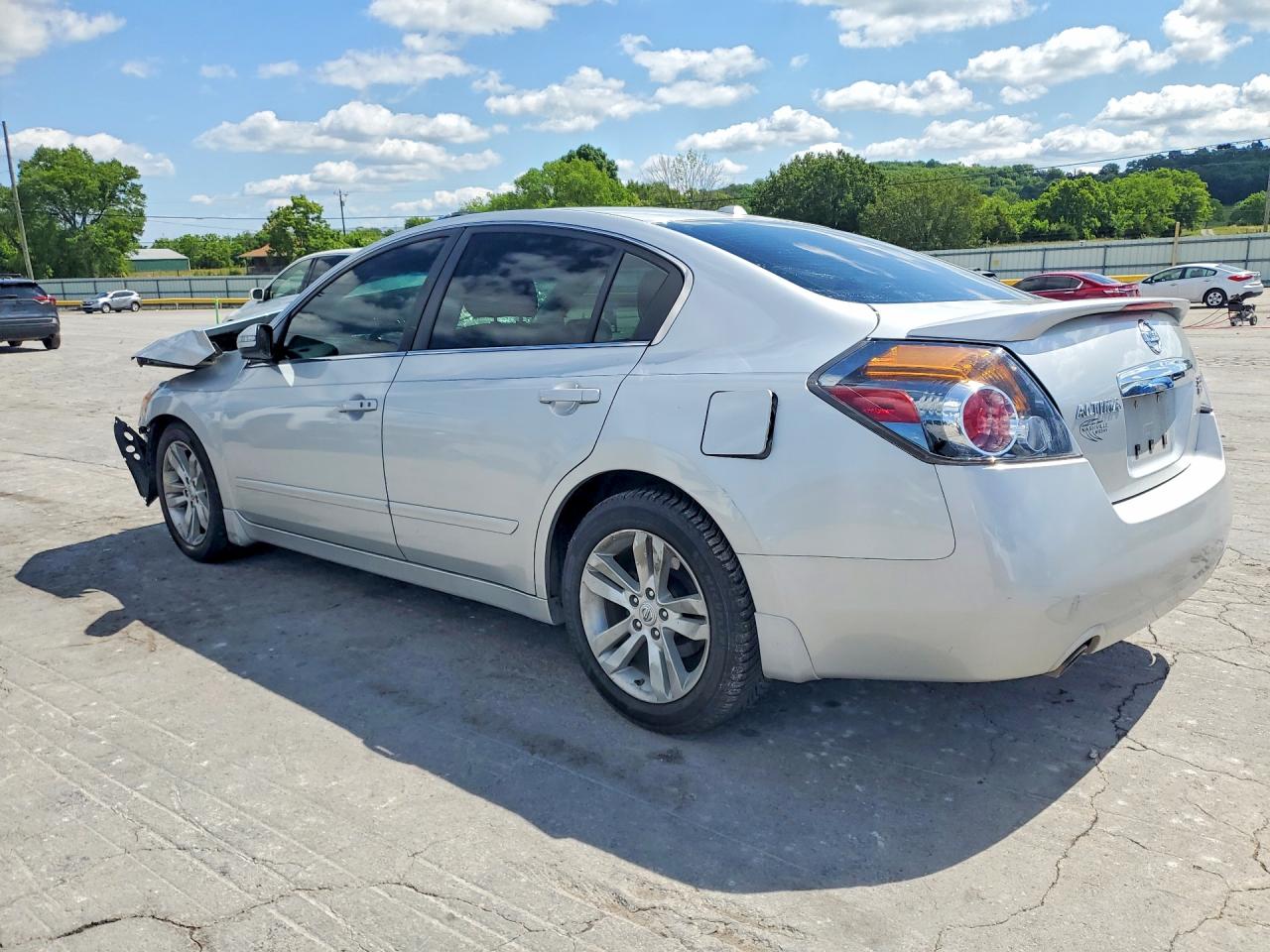 Nissan Altima Sr